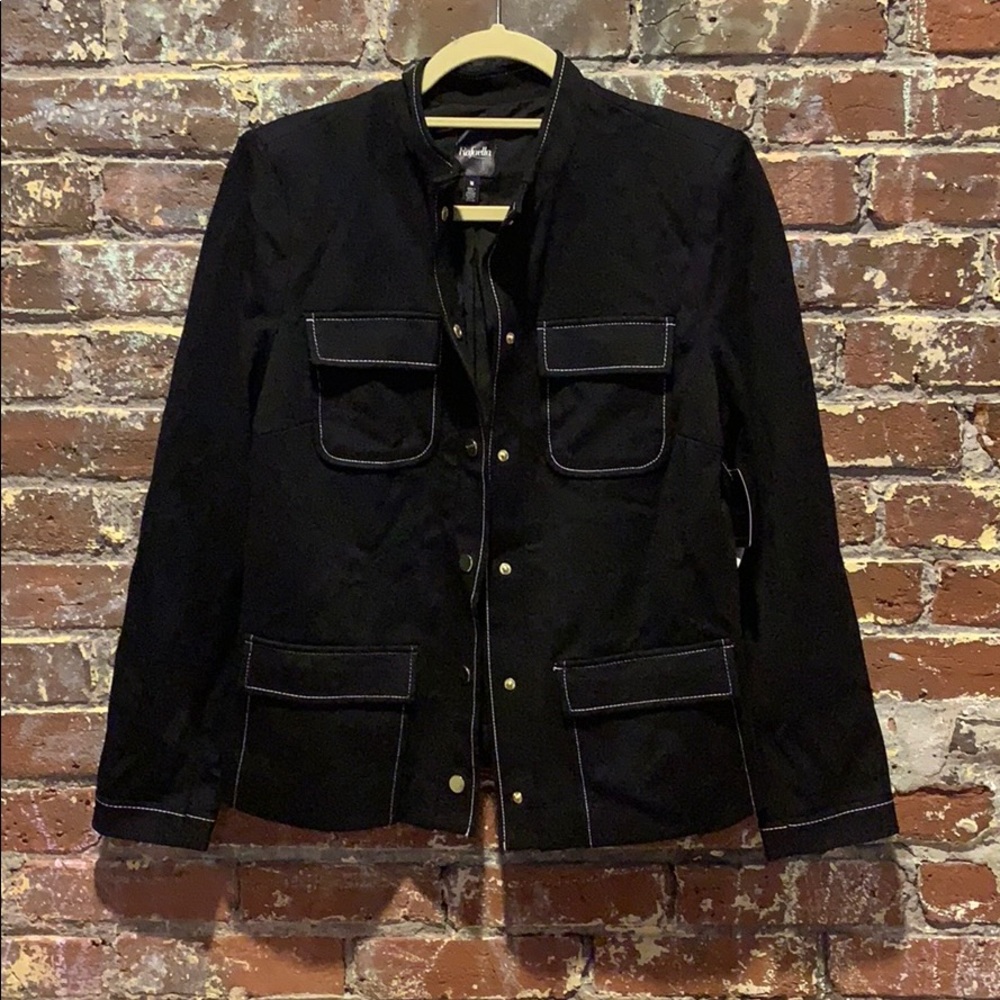 Black casual jacket with pockets